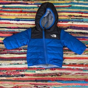 The North Face Puffer Hooded Jacket Thermoball Blue Black Infant 3-6 Months